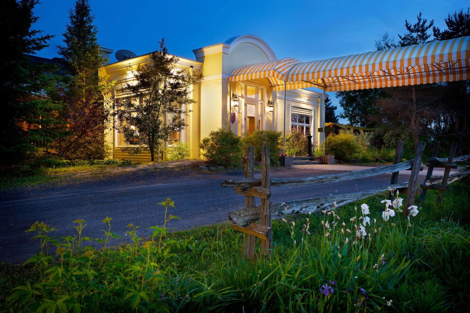 Auberge West Brome 외부 사진