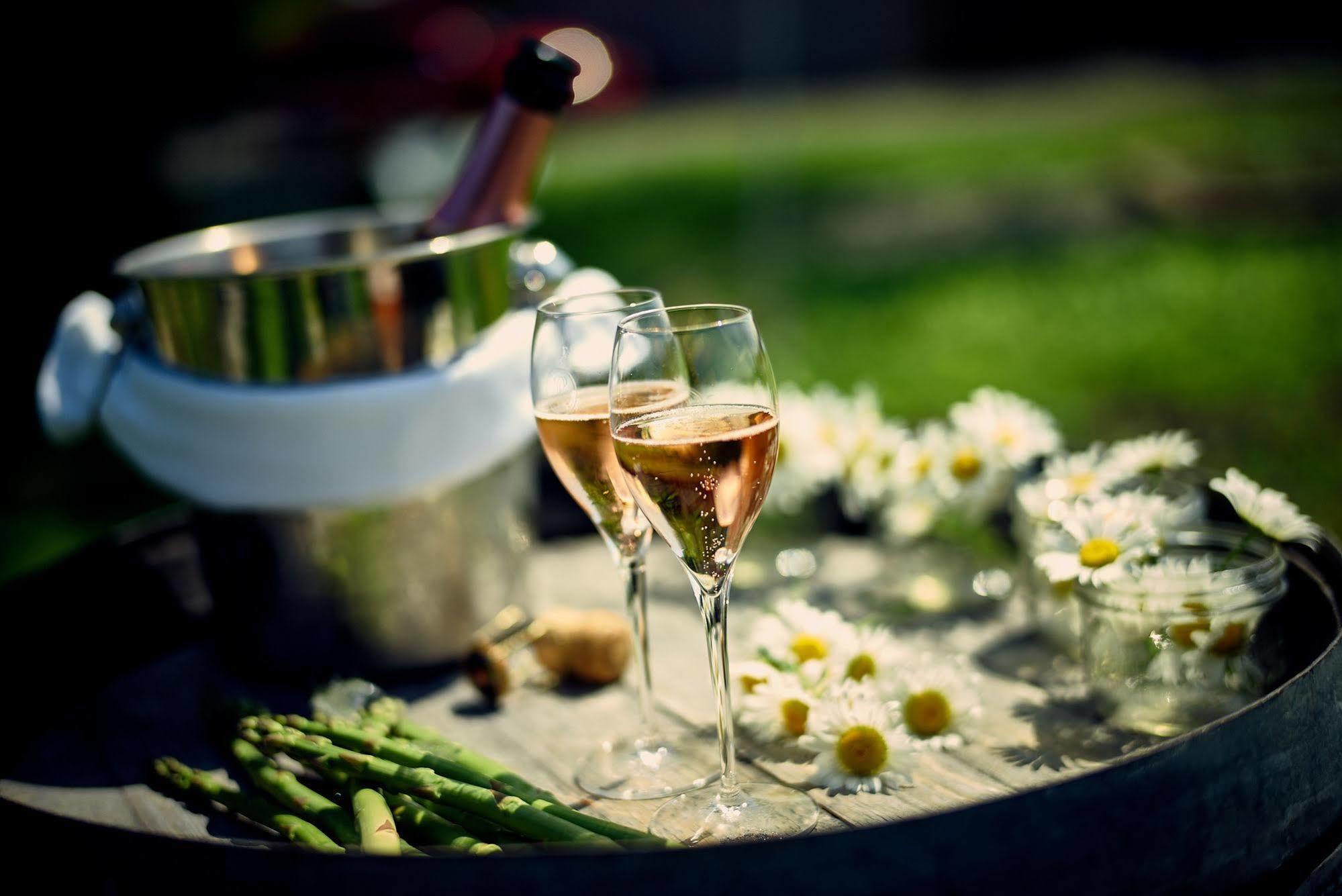 Auberge West Brome 외부 사진