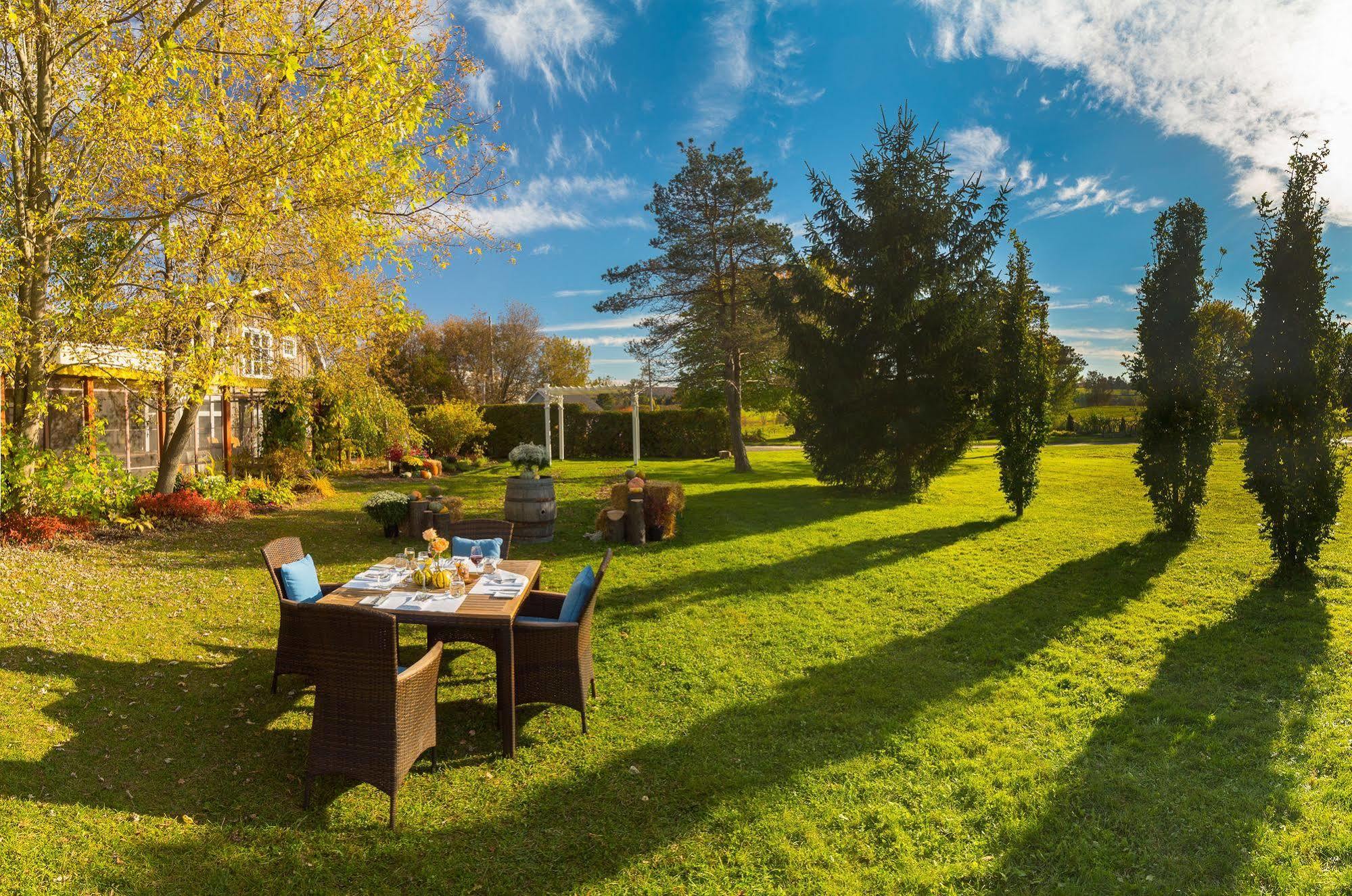 Auberge West Brome 외부 사진